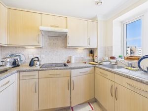 Kitchen- click for photo gallery